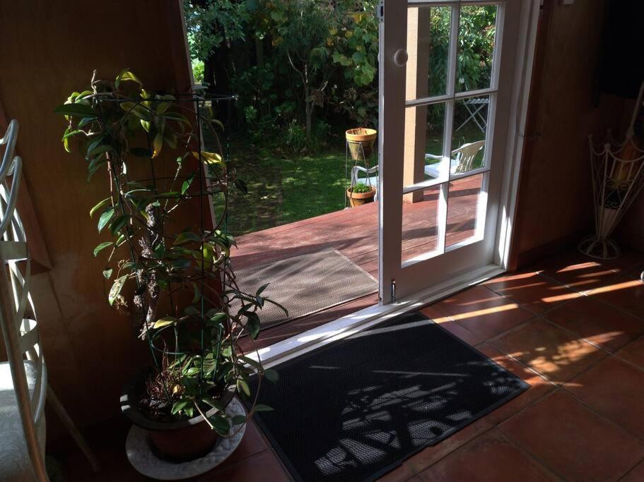 Secret Cottage Waitara Bagian luar foto