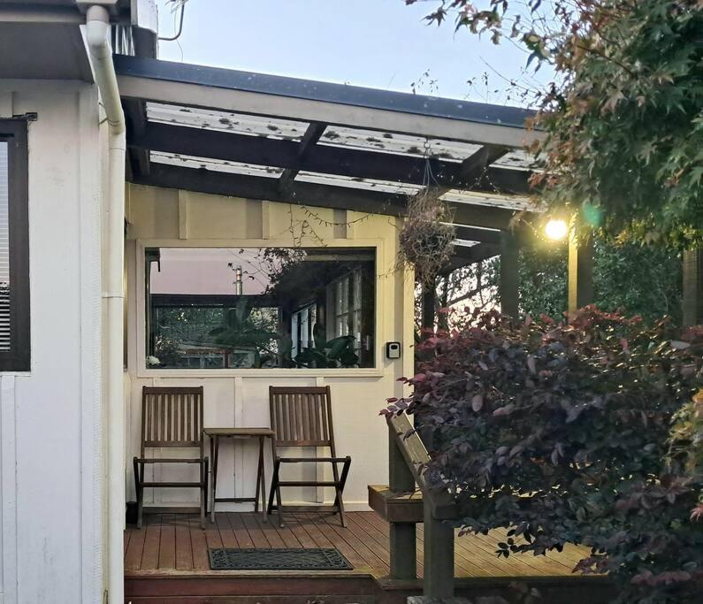 Secret Cottage Waitara Bagian luar foto