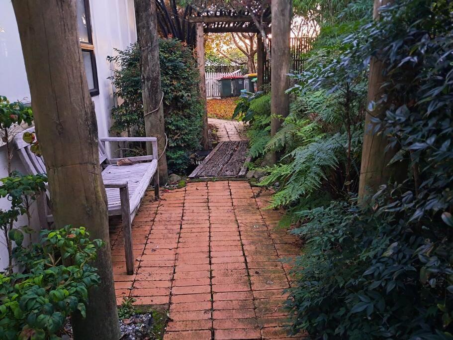 Secret Cottage Waitara Bagian luar foto