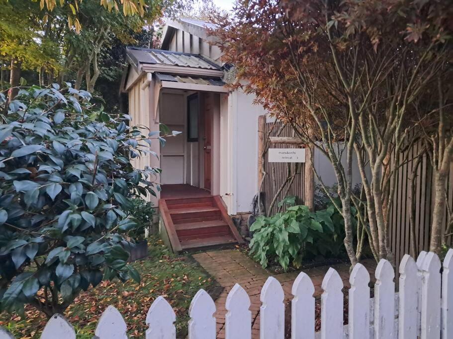 Secret Cottage Waitara Bagian luar foto